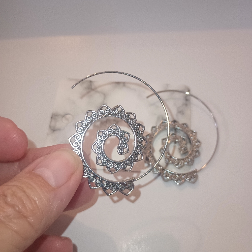 Spiral Hoop Earrings in Silver and Gold - Picture 7 of 16